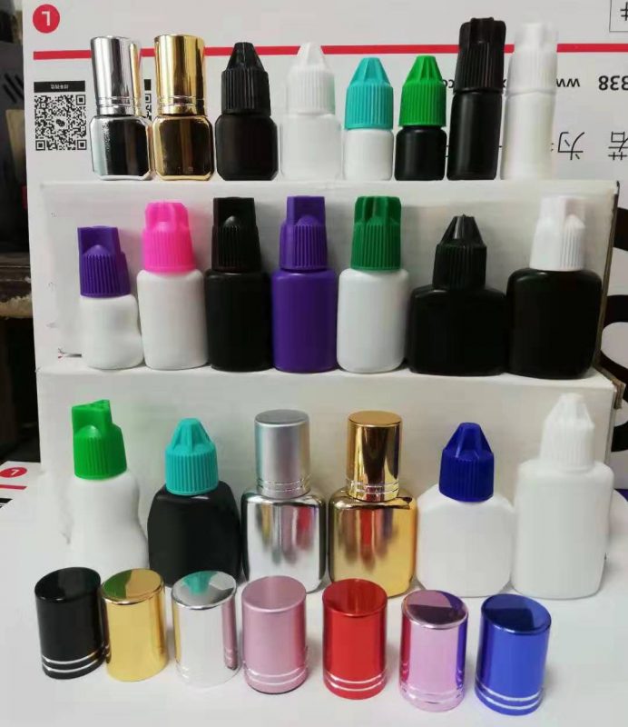 Glue bottles and caps are available in cyberlashes