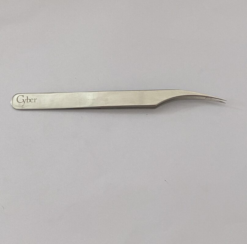 dolphin-lash-tweezers-twd606